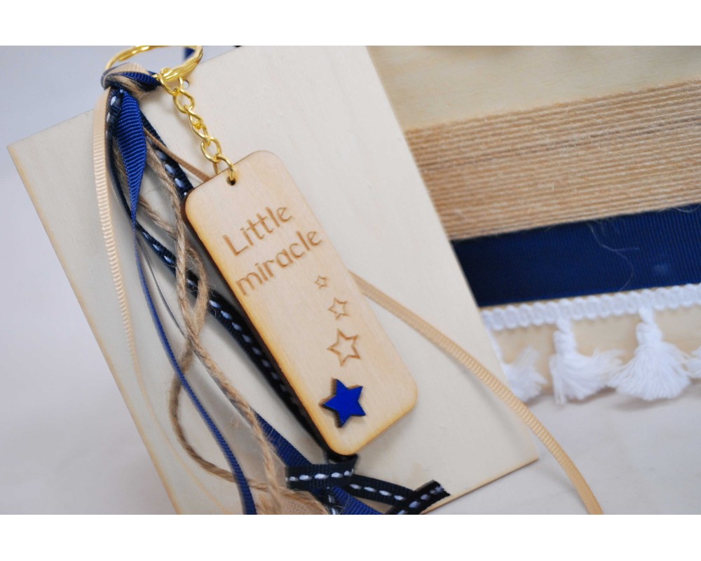 Κέρασμα  για νεογέννητο αγοράκι μπρελόκ "Little miracle" με 3d αστέρι